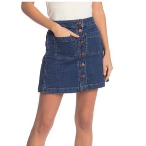 Madewell denim button front skirt